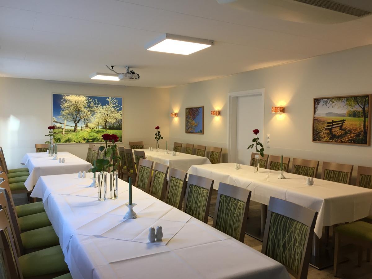 Das Fritz Hotel Schwerin Schoene Lage Im Gruenen Mit Regionaler Kueche Kostenfreien Parkplaetzen Und E Ladestation Εξωτερικό φωτογραφία