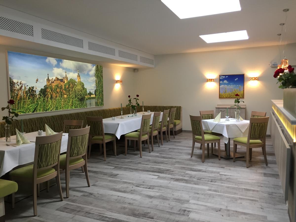 Das Fritz Hotel Schwerin Schoene Lage Im Gruenen Mit Regionaler Kueche Kostenfreien Parkplaetzen Und E Ladestation Εξωτερικό φωτογραφία