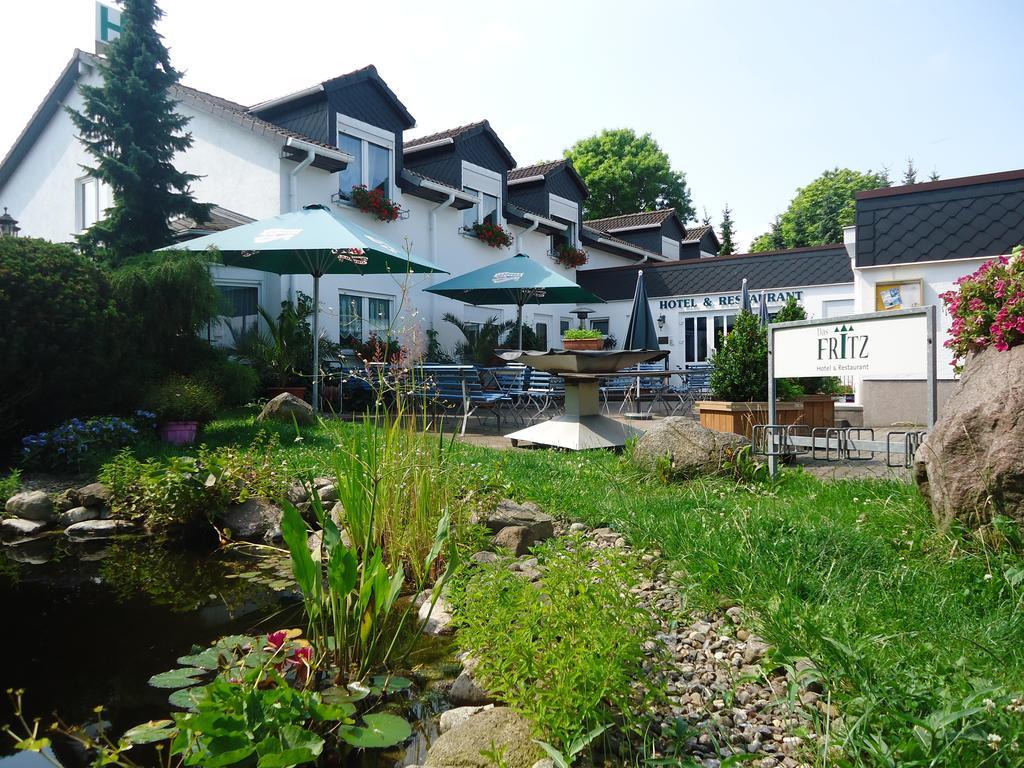Das Fritz Hotel Schwerin Schoene Lage Im Gruenen Mit Regionaler Kueche Kostenfreien Parkplaetzen Und E Ladestation Εξωτερικό φωτογραφία