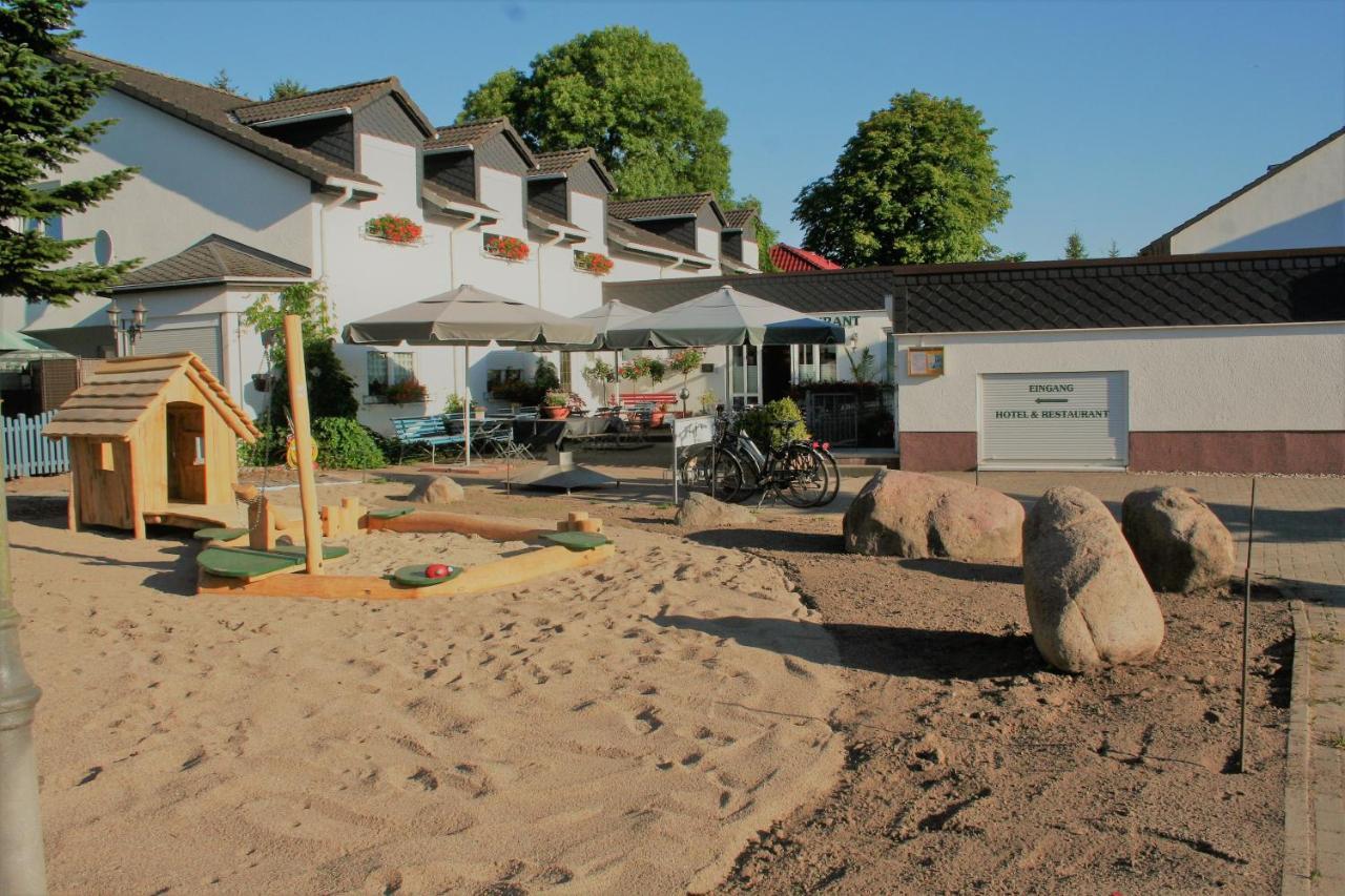 Das Fritz Hotel Schwerin Schoene Lage Im Gruenen Mit Regionaler Kueche Kostenfreien Parkplaetzen Und E Ladestation Εξωτερικό φωτογραφία